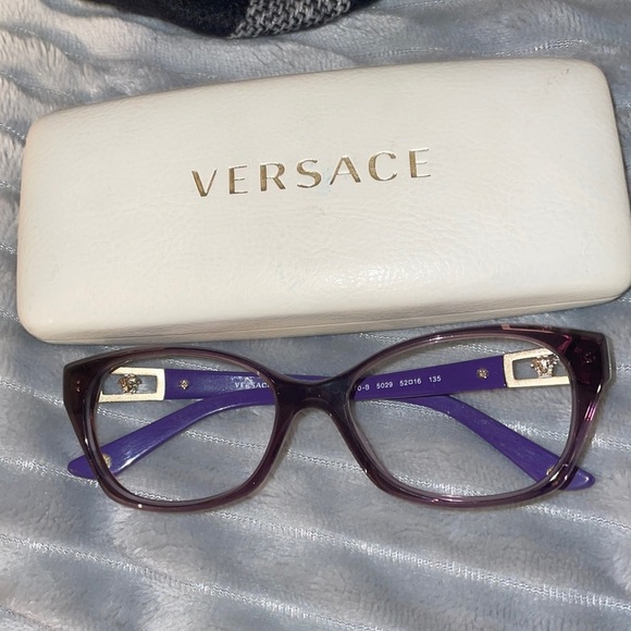 Versace Frames - Purple 🩷HP🩷 - Picture 1 of 3